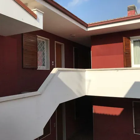 Bardolino Lake Apartments Апартаменты Бардолино